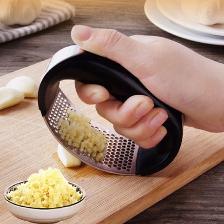 Stainless Steel Garlic Press Crusher